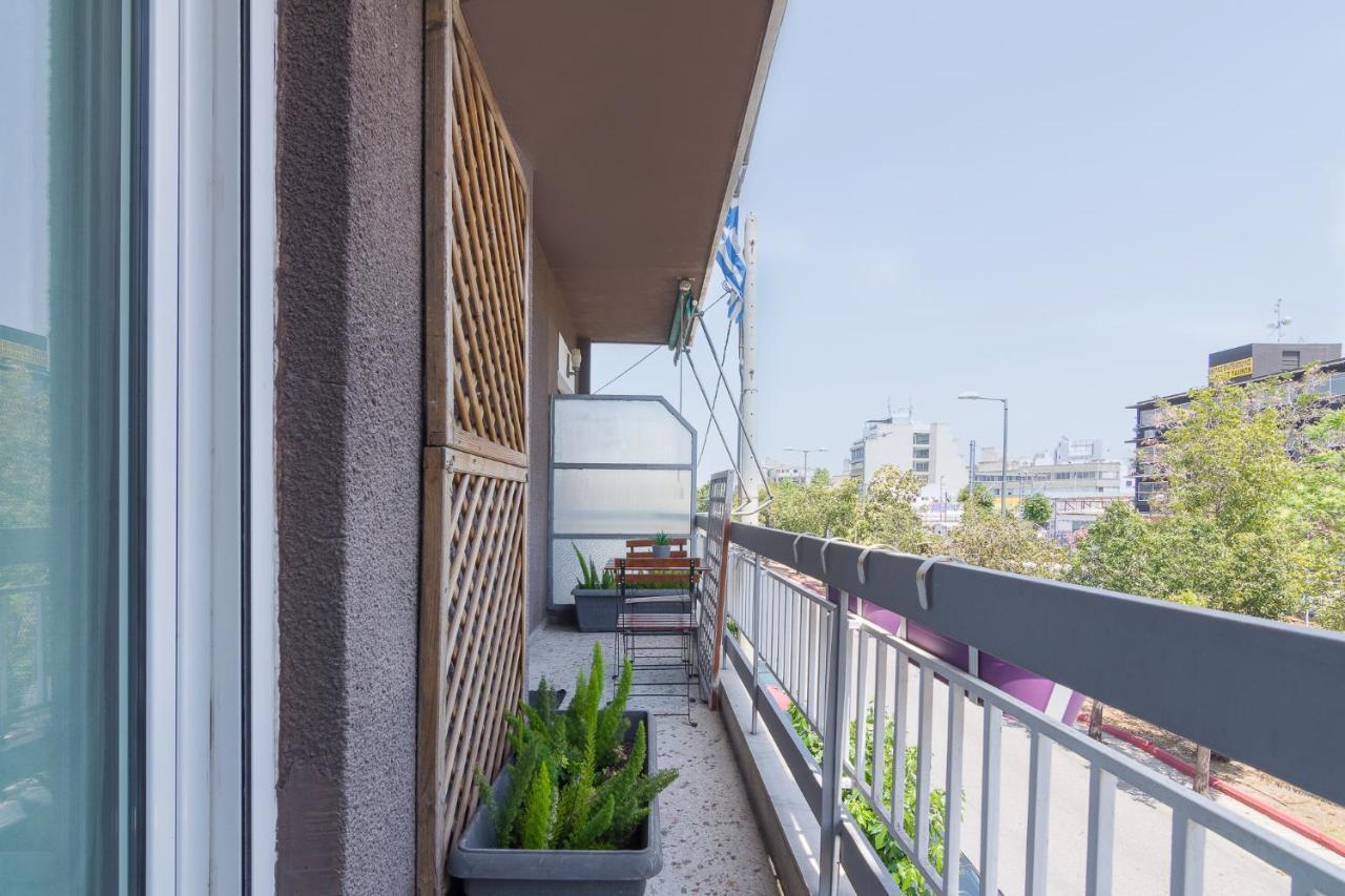 Kerameikos Metro Apartment For 4 Афіни Екстер'єр фото